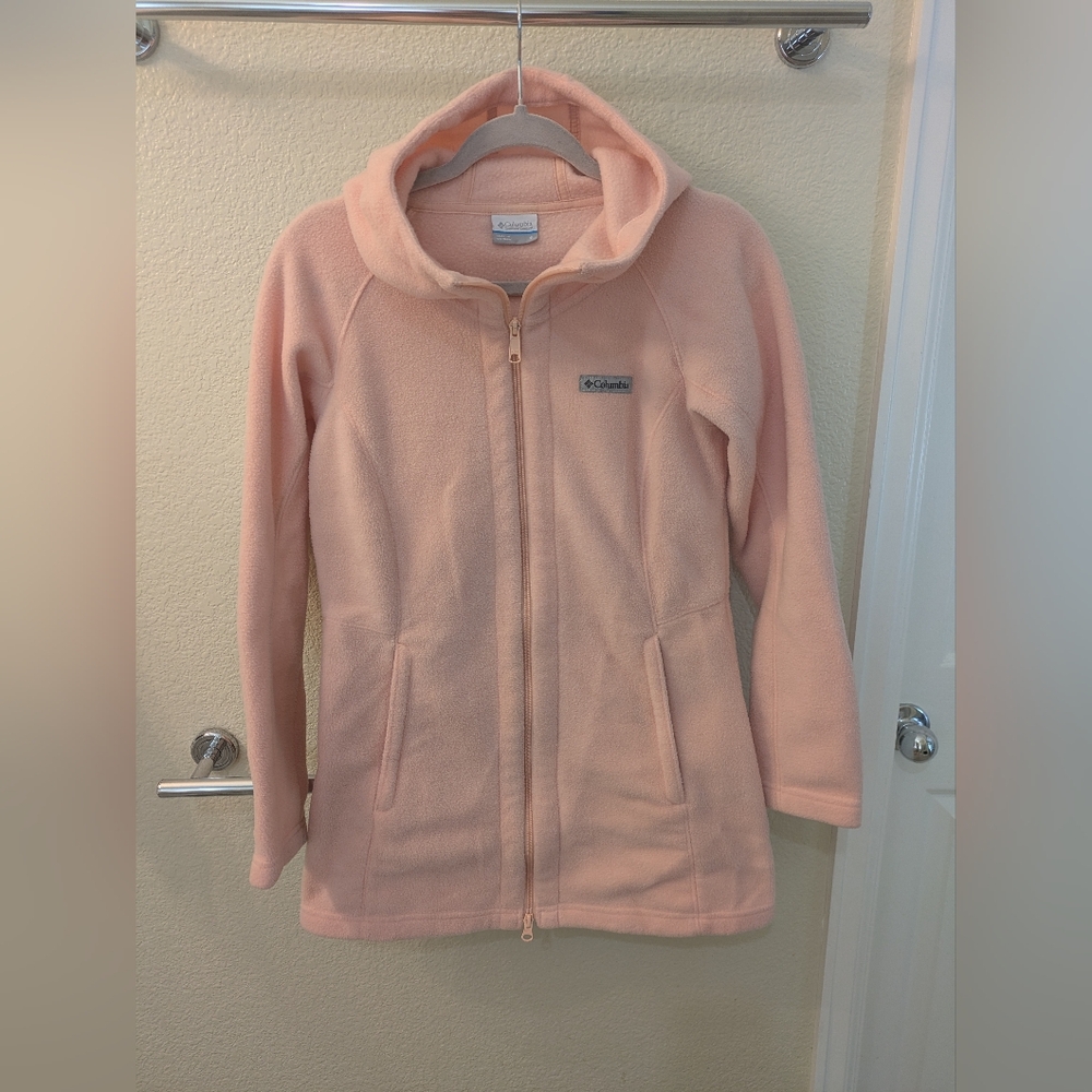 New - No Tags - Columbia Peach Fleece Jacket With Hood